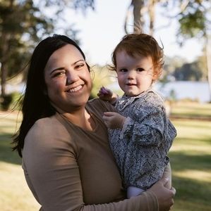 Meet your Posher, Becca